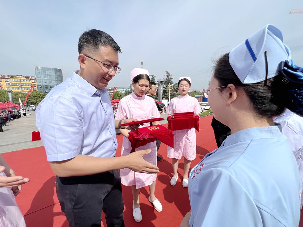 微信图片_20240509111948_副本.jpg
